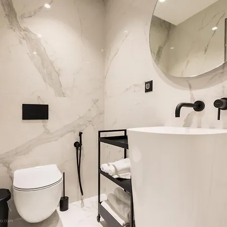 Hotell Lotus Luxury