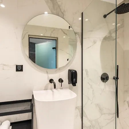 Lotus Luxury * Varna