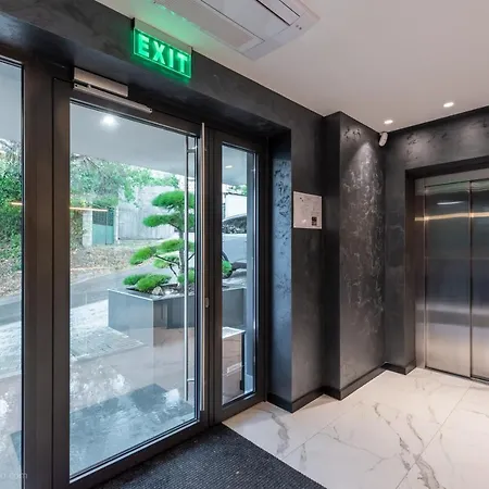 Lotus Luxury Хотел Варна