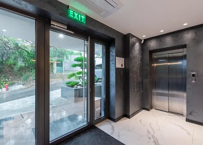 Lotus Luxury Хотел Варна