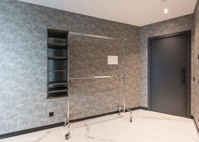 Lotus Luxury Хотел