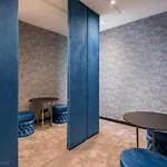 Lotus Luxury Hotel Warna