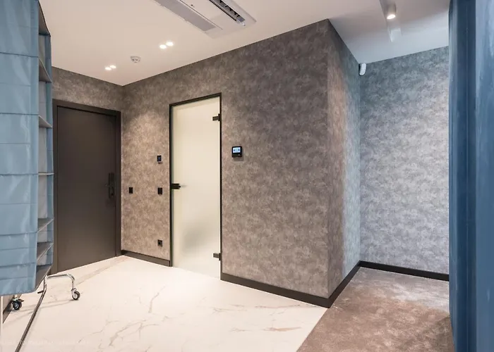 Lotus Luxury فندق *